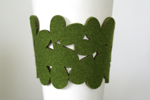 cozy/cuff - olive green